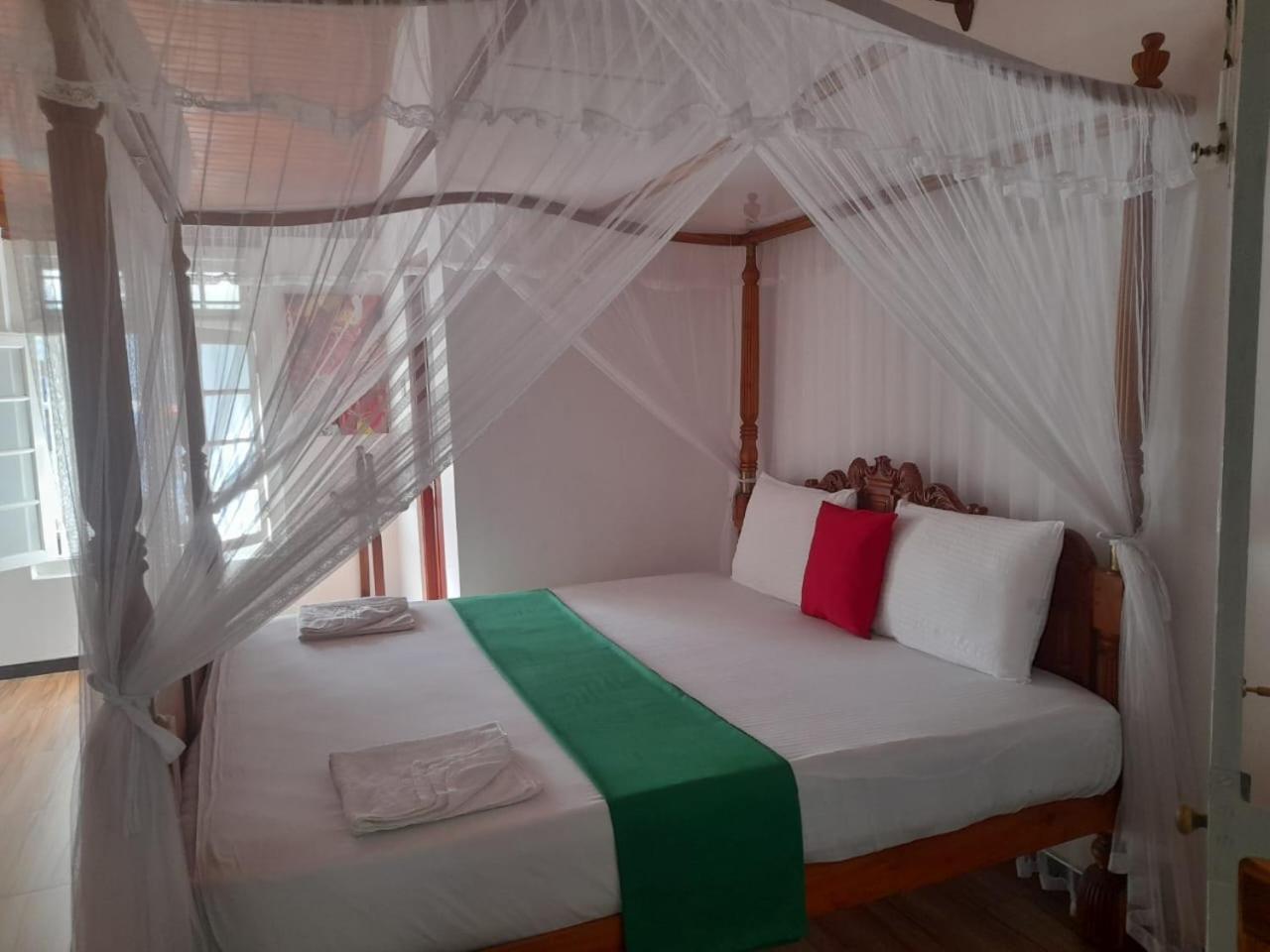 Tranquility Guest House Hikkaduwa Dış mekan fotoğraf