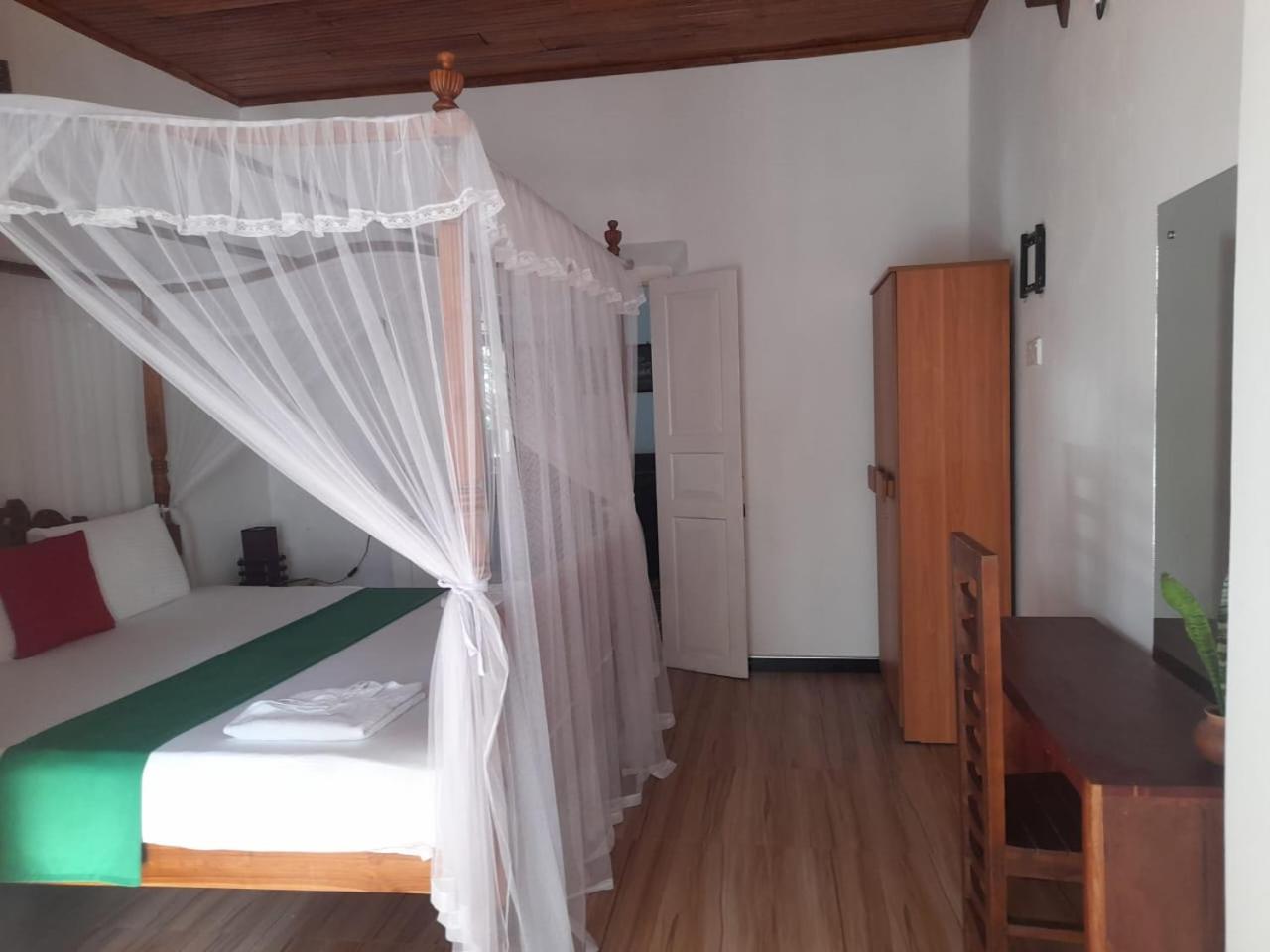 Tranquility Guest House Hikkaduwa Dış mekan fotoğraf