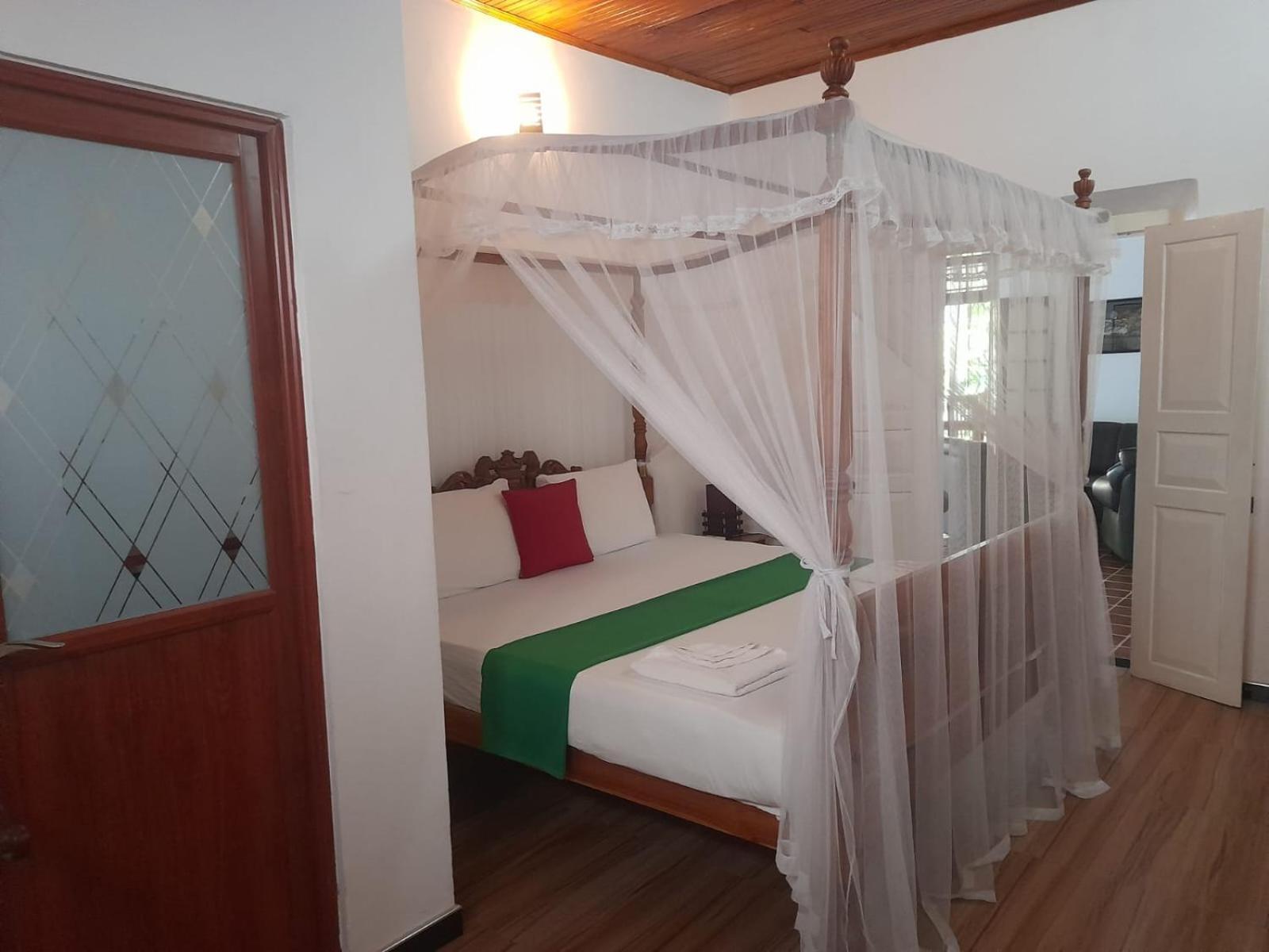 Tranquility Guest House Hikkaduwa Dış mekan fotoğraf